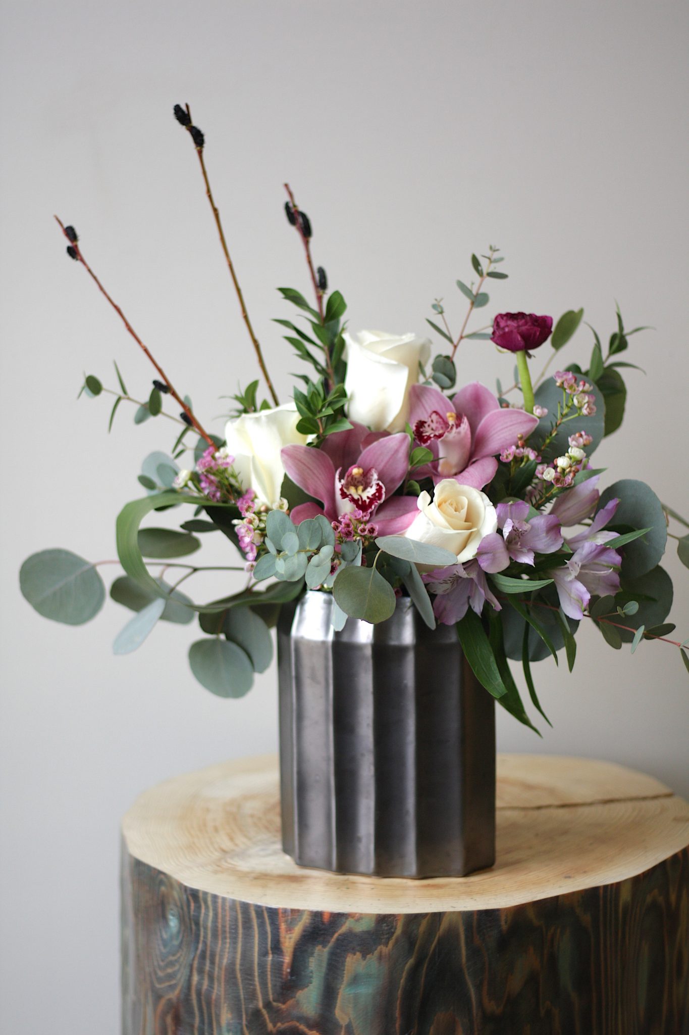 Flower Shop West Kelowna | Passionate Blooms Floral Design | pretty flower pot
