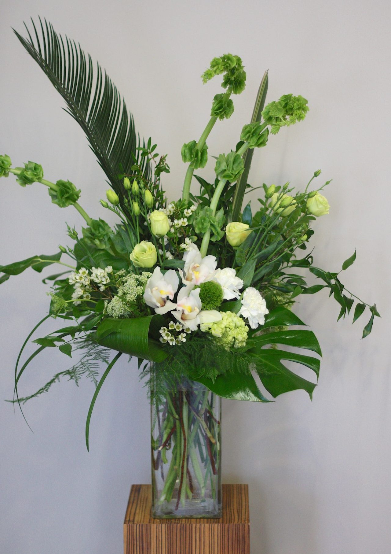 Order Flowers Online | Nature's Sympathy | Passionate Blooms